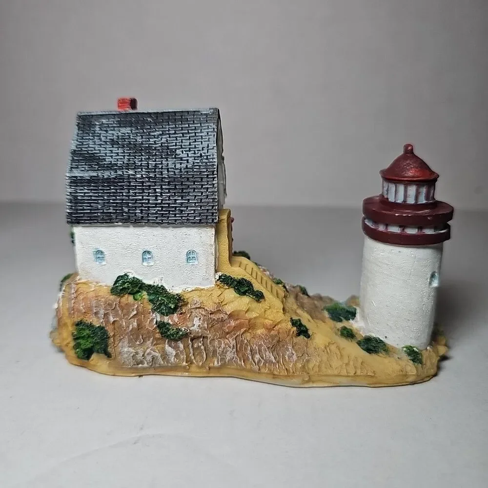 Lighthouse Collection Hand Painted Marshall Point Maine 4 Inch